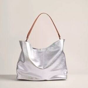 Parker Thatch Medium Jane Leather Silver